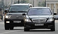 Медведев считает объем строительства дорог в России недостаточным. Медведев считает объем строительства дорог в России недостаточным.